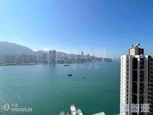 Yau Tong - The Coast Line 01
