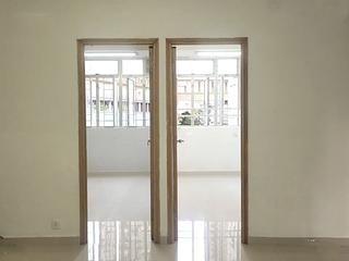 Wan Chai - 40-42, Cross Street 05