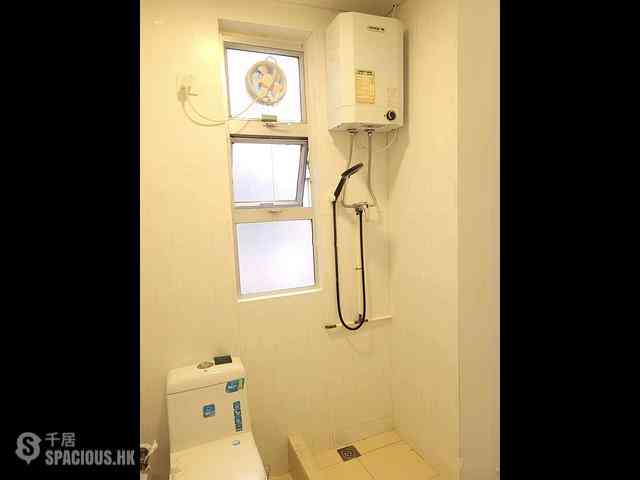 Wan Chai - 40-42, Cross Street 10