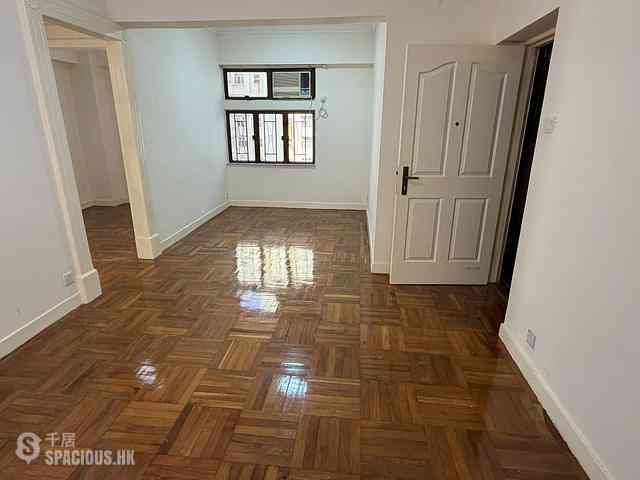 North Point - Goldfield Mansion 01
