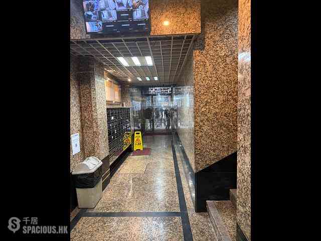 Jordan - Man Wai Building 08