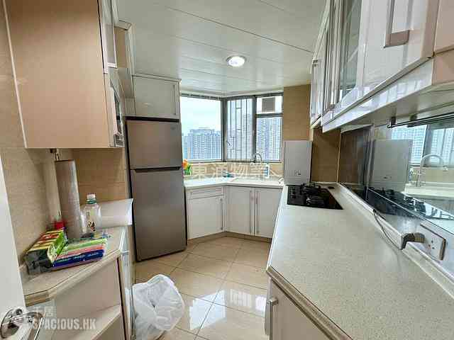 Tung Chung - Caribbean Coast Phase 2 Albany Cove 02
