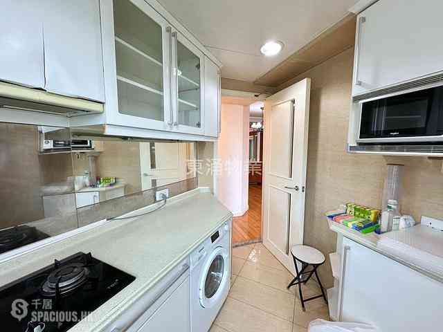Tung Chung - Caribbean Coast Phase 2 Albany Cove 04