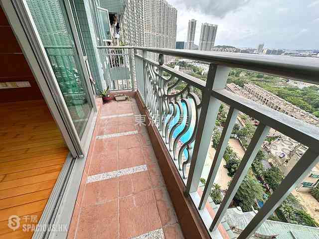 Tung Chung - Caribbean Coast Phase 2 Albany Cove 08