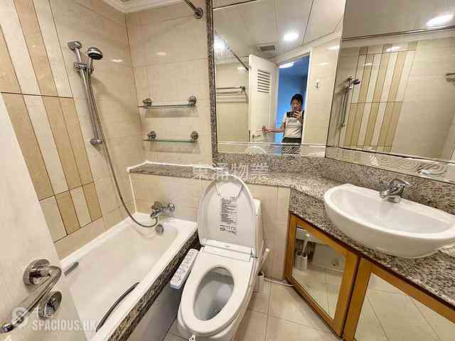 Tung Chung - Caribbean Coast Phase 2 Albany Cove 18