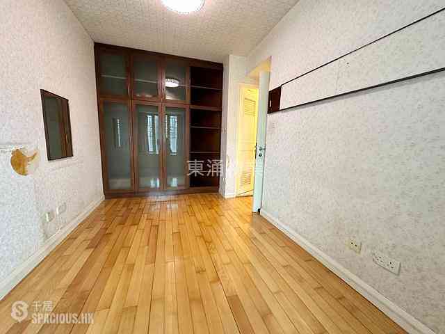 Tung Chung - Caribbean Coast Phase 2 Albany Cove 21