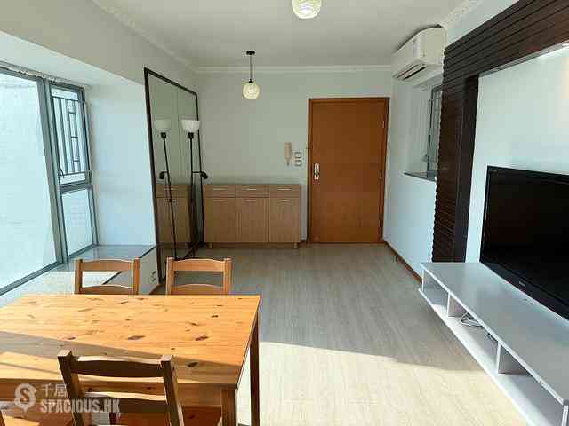 Tung Chung - Seaview Crescent 03