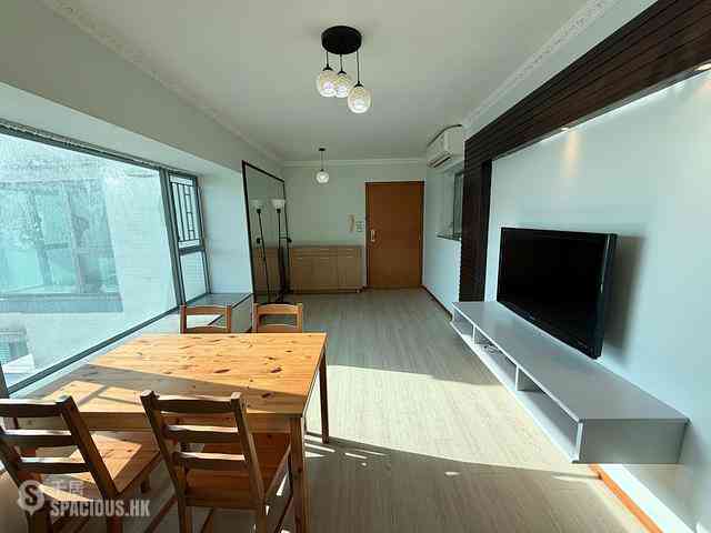 Tung Chung - Seaview Crescent 04