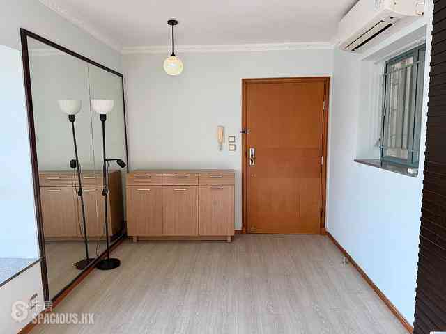 Tung Chung - Seaview Crescent 05