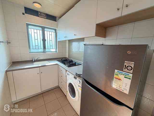 Tung Chung - Seaview Crescent 10
