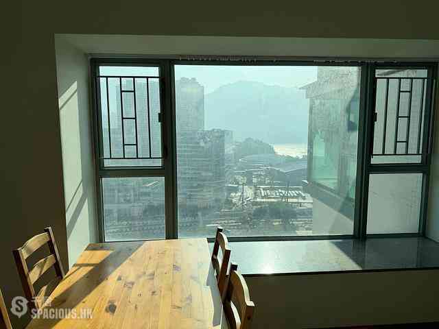 Tung Chung - Seaview Crescent 17