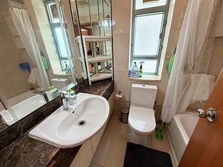 Tung Chung - Seaview Crescent 03