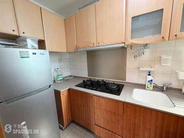 Tung Chung - Seaview Crescent 08