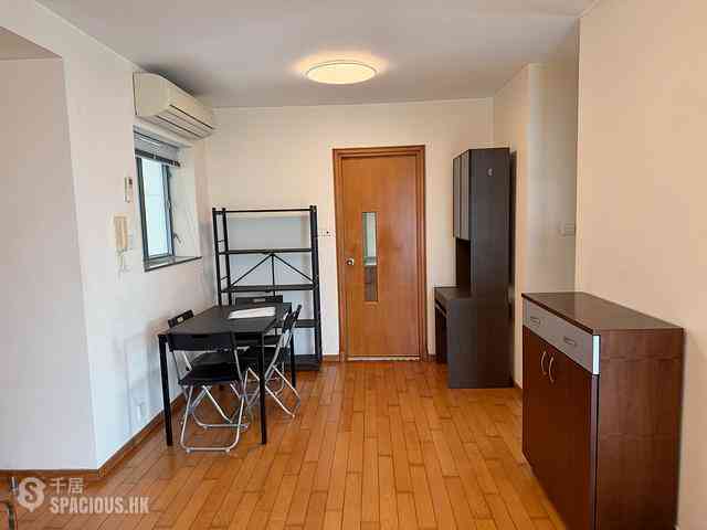 Tung Chung - Seaview Crescent 13