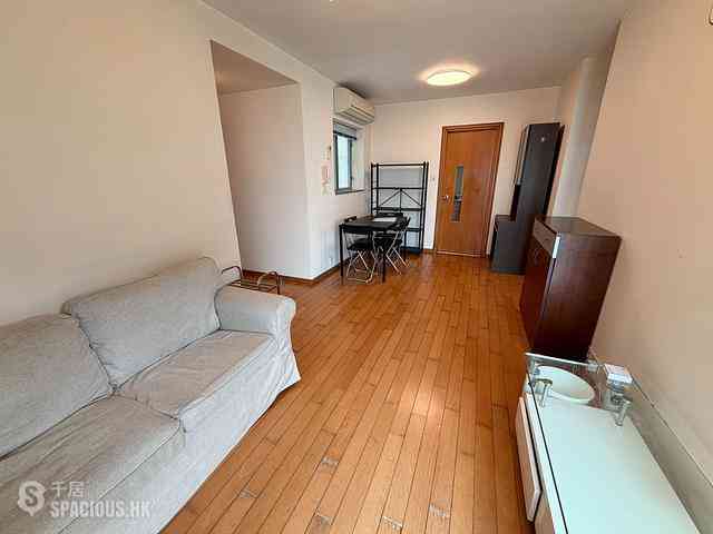 Tung Chung - Seaview Crescent 14