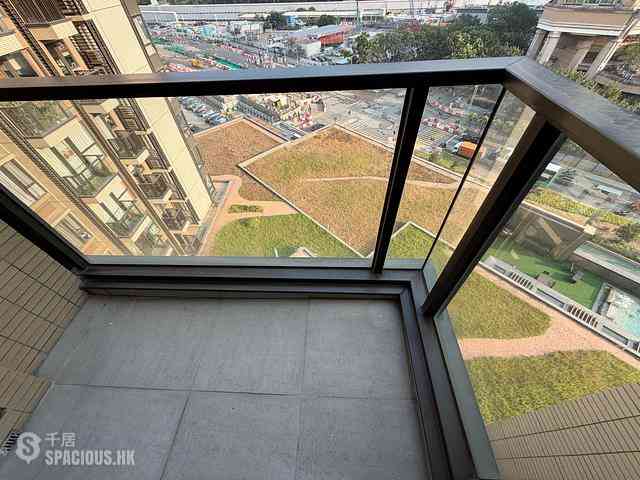 Tung Chung - The Visionary 08