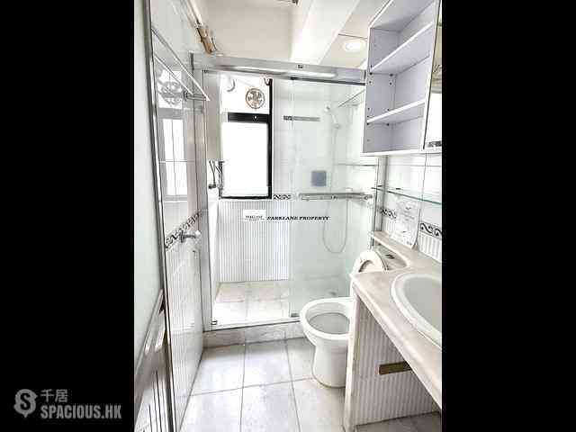Tai Hang - Kanfield Mansion 06