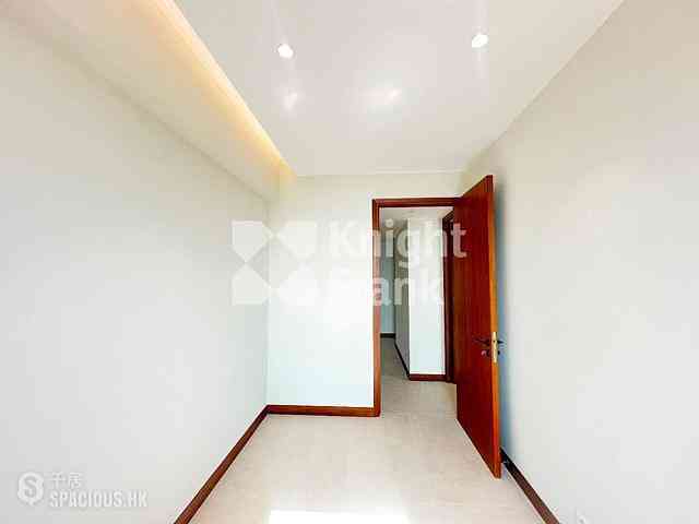 Chung Hom Kok - Hillgrove 10
