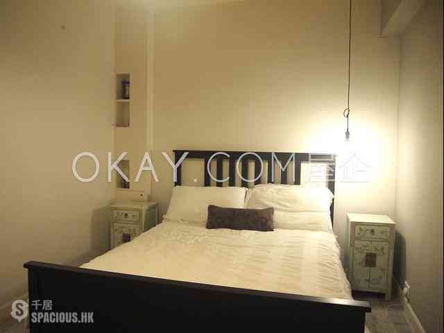 Central - 41-43, Gough Street 05