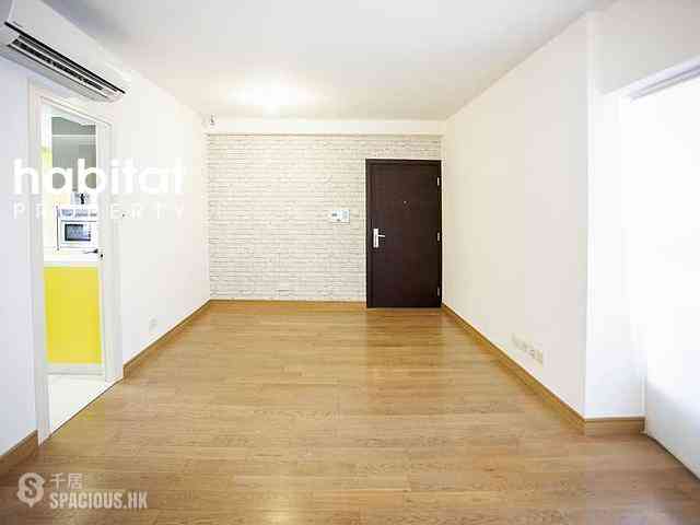 Soho - Centrestage 01