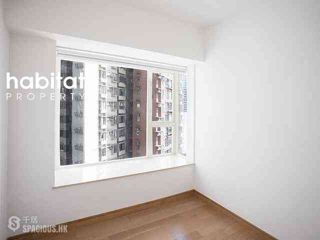 Soho - Centrestage 07