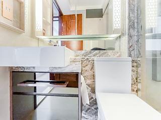 Wan Chai - The Avenue Phase 1 14