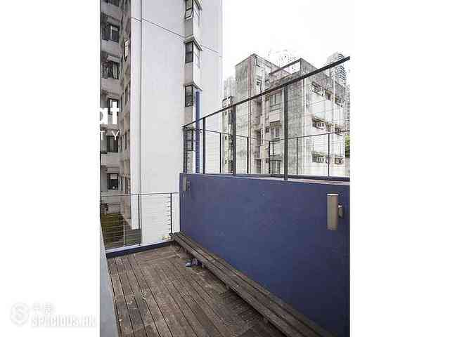 Poho - 47, Square Street 06