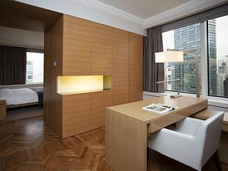 Admiralty - Conrad Hong Kong 06