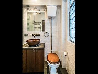 Central - 28, Peel Street 07