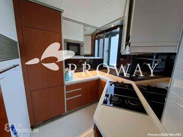 Tai Kok Tsui - The Long Beach Tower 8 10