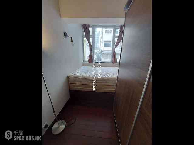 Poho - 152-154, Hollywood Road 07