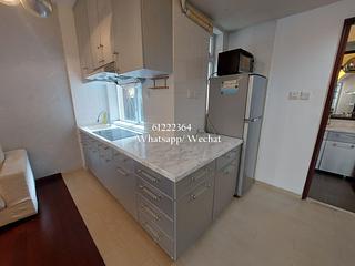Poho - 152-154, Hollywood Road 08