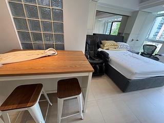 Poho - 236, Hollywood Road 11