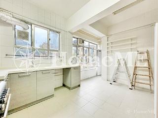 The Peak - Vivian Court 11