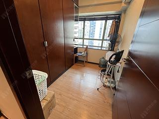 Mid Levels Central - Goldwin Heights 08