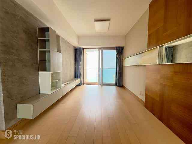 Kennedy Town - Cadogan 01