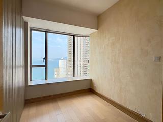 Kennedy Town - Cadogan 12