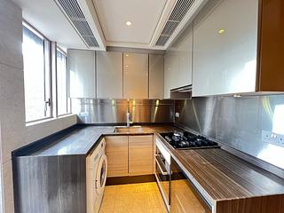 Kennedy Town - Cadogan 13