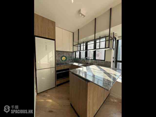 Sai Ying Pun - 111, High Street 02