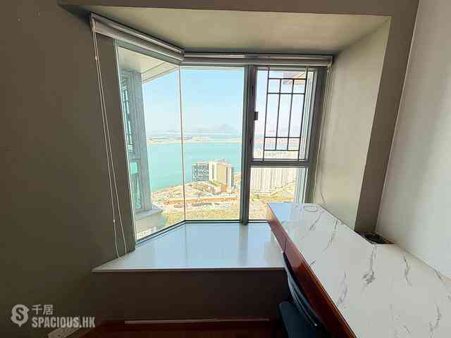 Tung Chung - Coastal Skyline 08