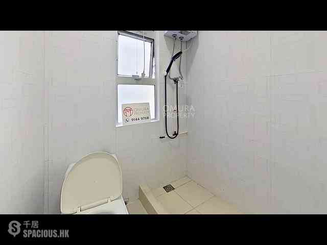 Wan Chai - 40-42, Cross Street 14