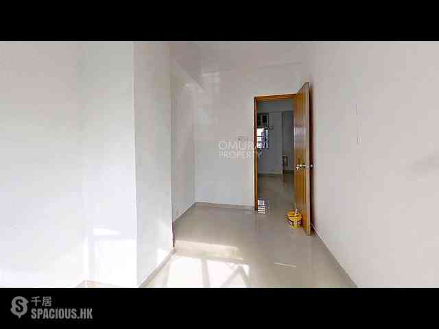 Wan Chai - 40-42, Cross Street 16
