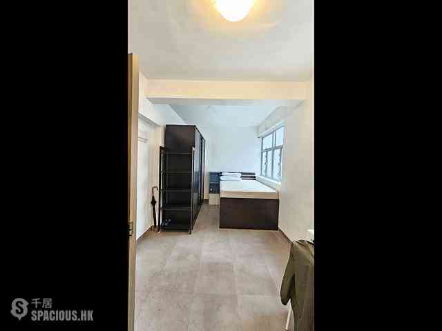 Wan Chai - Fook Gay Mansion 07