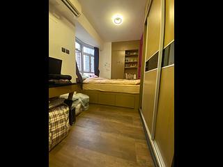 Sai Ying Pun - Yuk Ming Towers 07