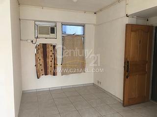 Ap Lei Chau - Kam Fat Building 02