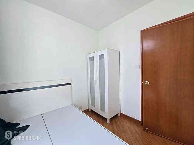 Tung Chung - Tung Chung Crescent 08