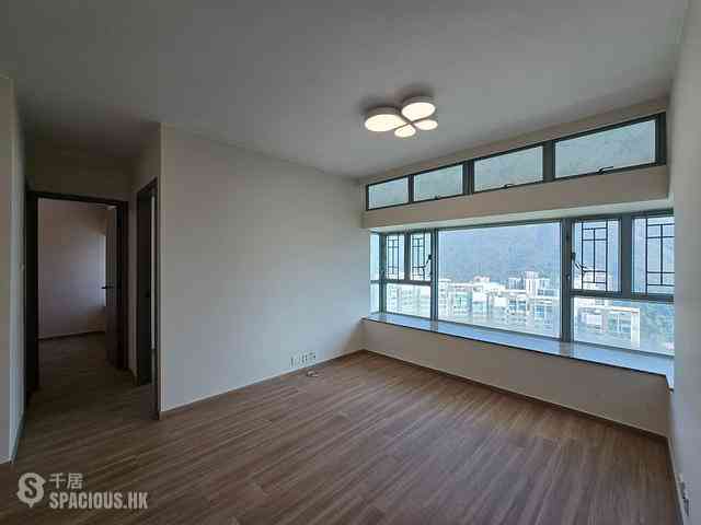 Tung Chung - Tung Chung Crescent 04
