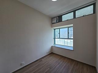 Tung Chung - Tung Chung Crescent 07
