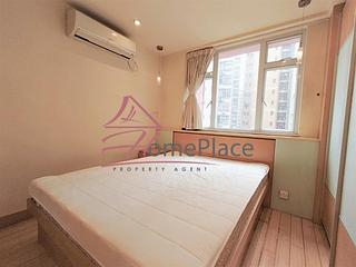 Sheung Wan - Lee Fung Building 04