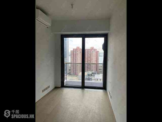 Sai Ying Pun - 5, Western Street 02